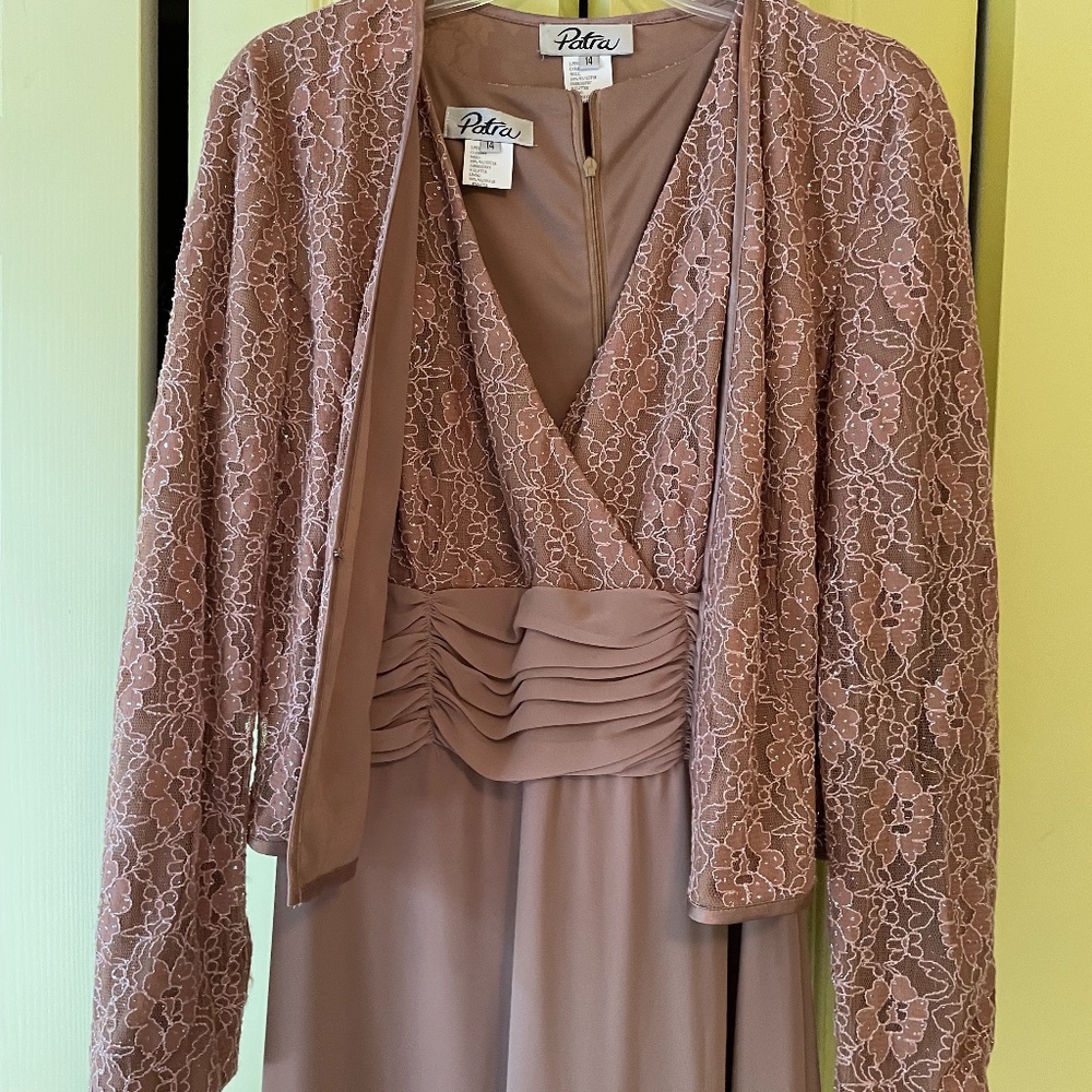 Patra Light Pink Formal Dress, size 14 - Picture 4 of 12